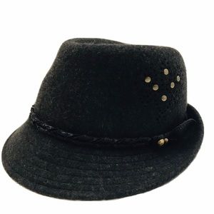 👒Delux Brand Women’s Wool Hat NWOT